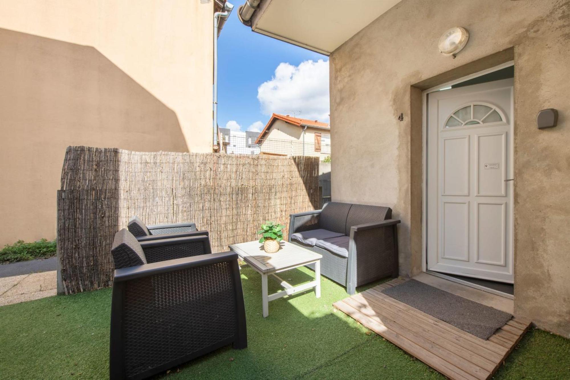 Апартаменты Benfleet 4 Cosy Studio Proche Paris Роменвиль Экстерьер фото